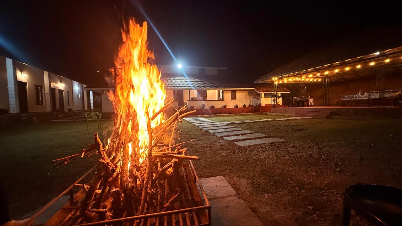 heritage-homestay-wayanad-Campfire Evenings
